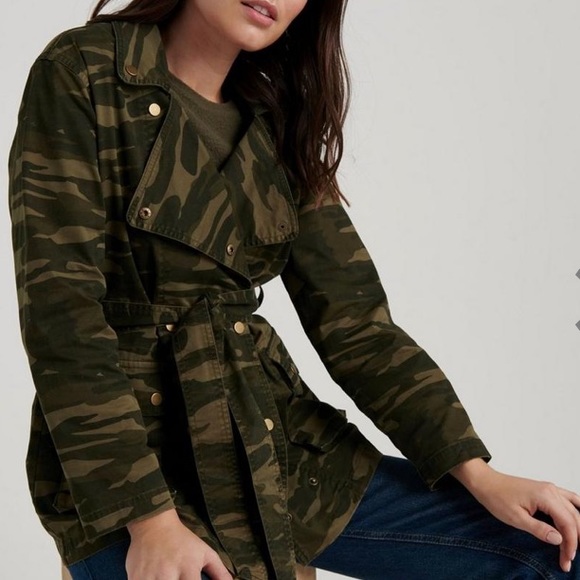 LUCKY BRAND CAMO SMALL JACKET NEW - Picture 1 of 8